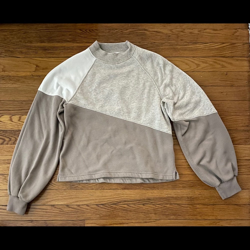 Abercrombie & Fitch sweatshirt